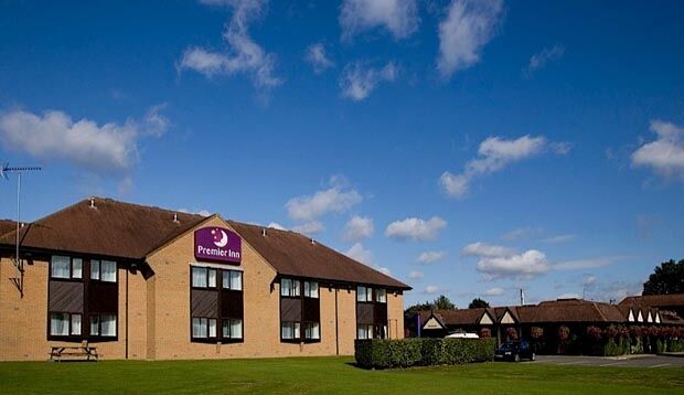 Premier Inn Northampton West - Harpole Exterior photo